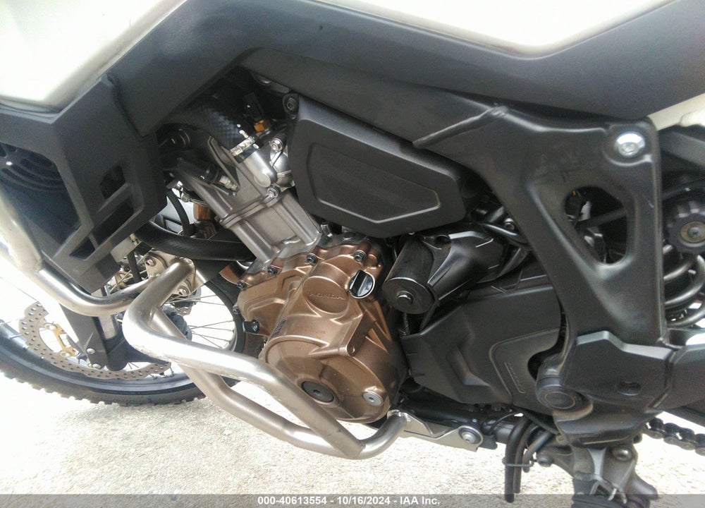 2021 HONDA CRF1100 D VIN: JH2SD1009MK100389