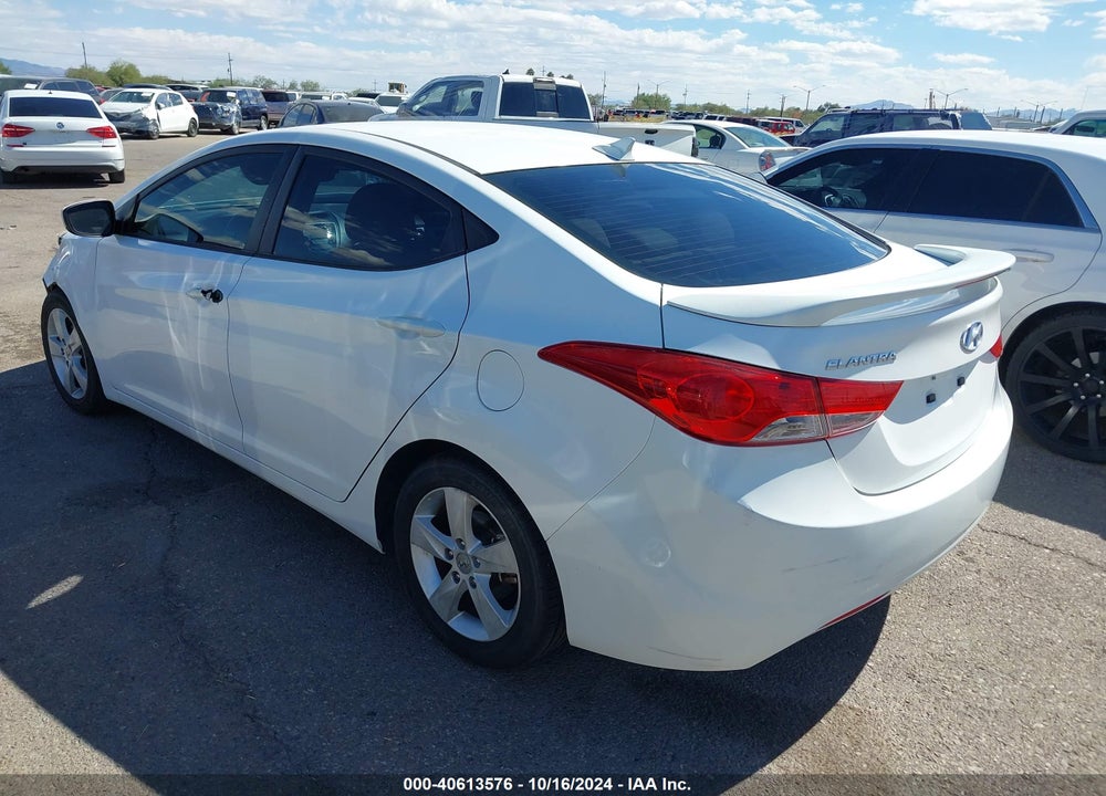 2013 HYUNDAI ELANTRA GLS VIN: 5NPDH4AE3DH363137