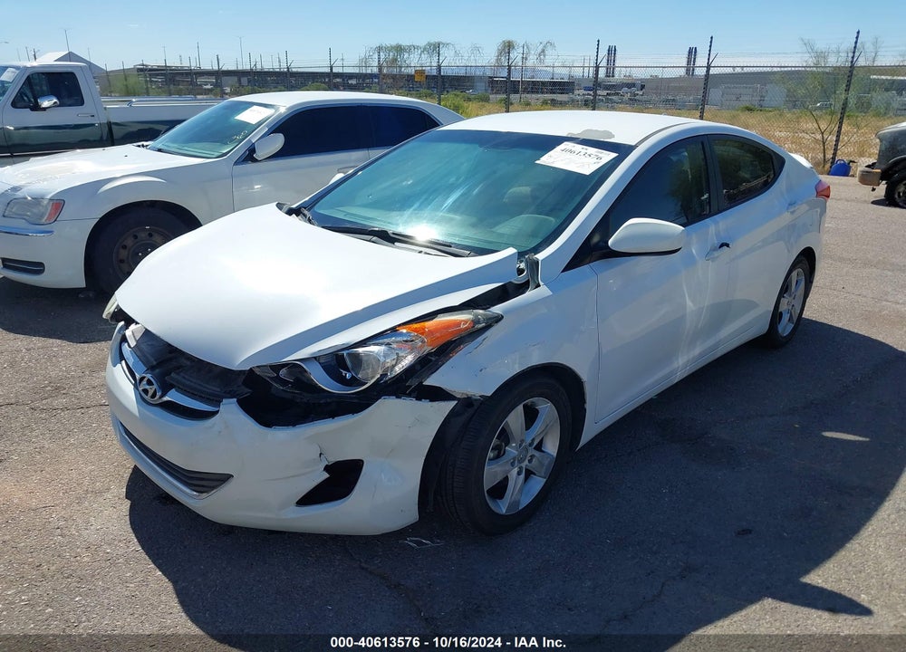 2013 HYUNDAI ELANTRA GLS VIN: 5NPDH4AE3DH363137