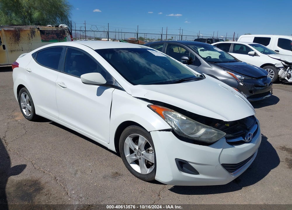 2013 HYUNDAI ELANTRA GLS VIN: 5NPDH4AE3DH363137