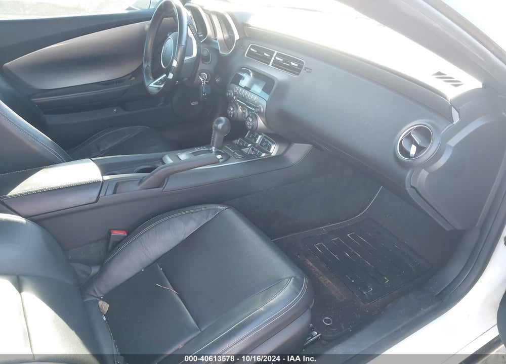 2011 CHEVROLET CAMARO VIN: 2G1FC1ED1B9152941
