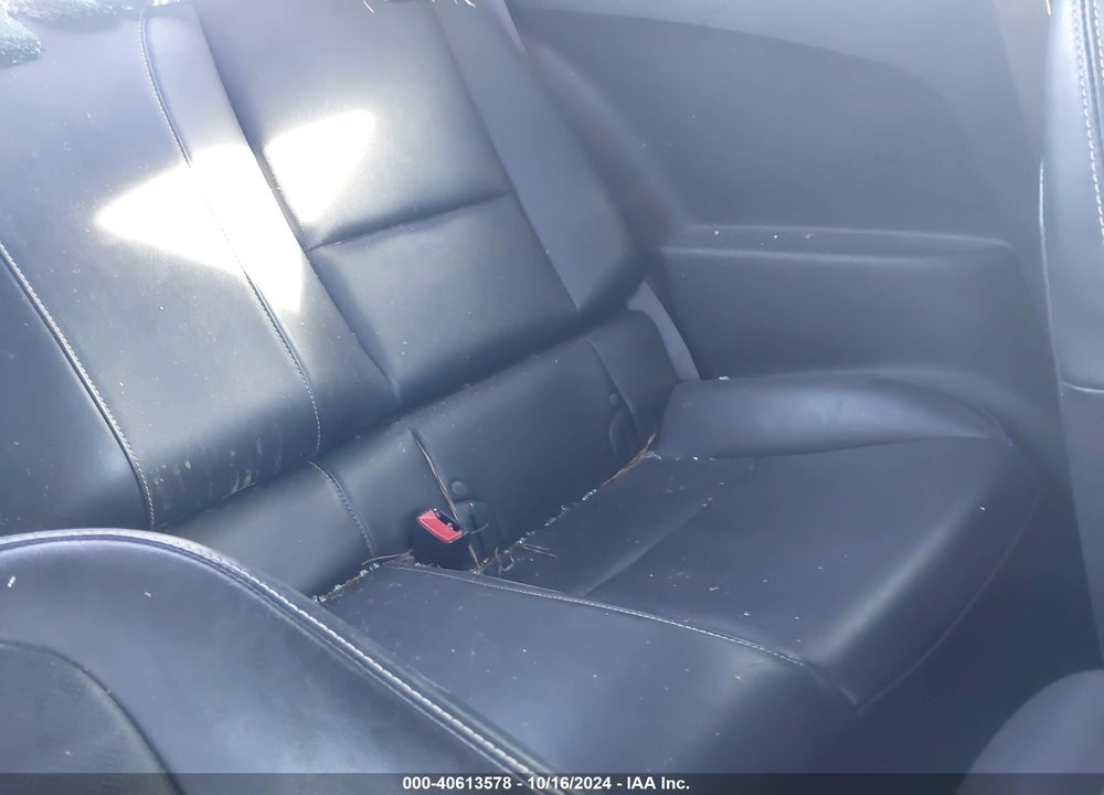 2011 CHEVROLET CAMARO VIN: 2G1FC1ED1B9152941
