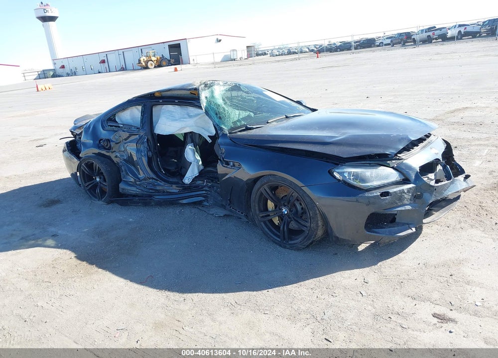 2015 BMW M6 VIN: WBSLX9C52FD160752
