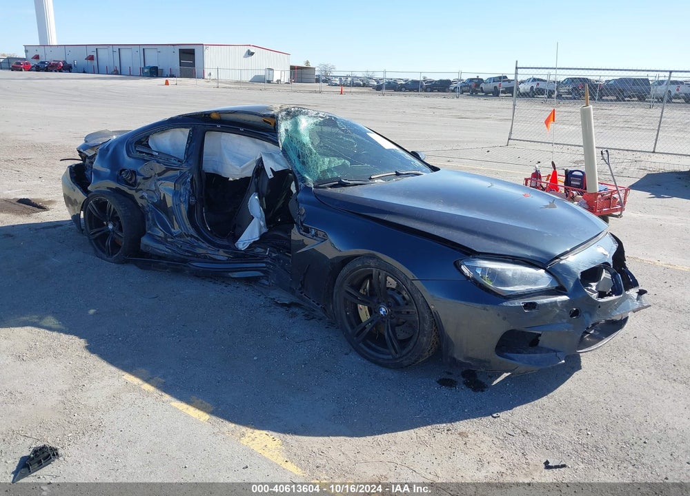 2015 BMW M6 VIN: WBSLX9C52FD160752