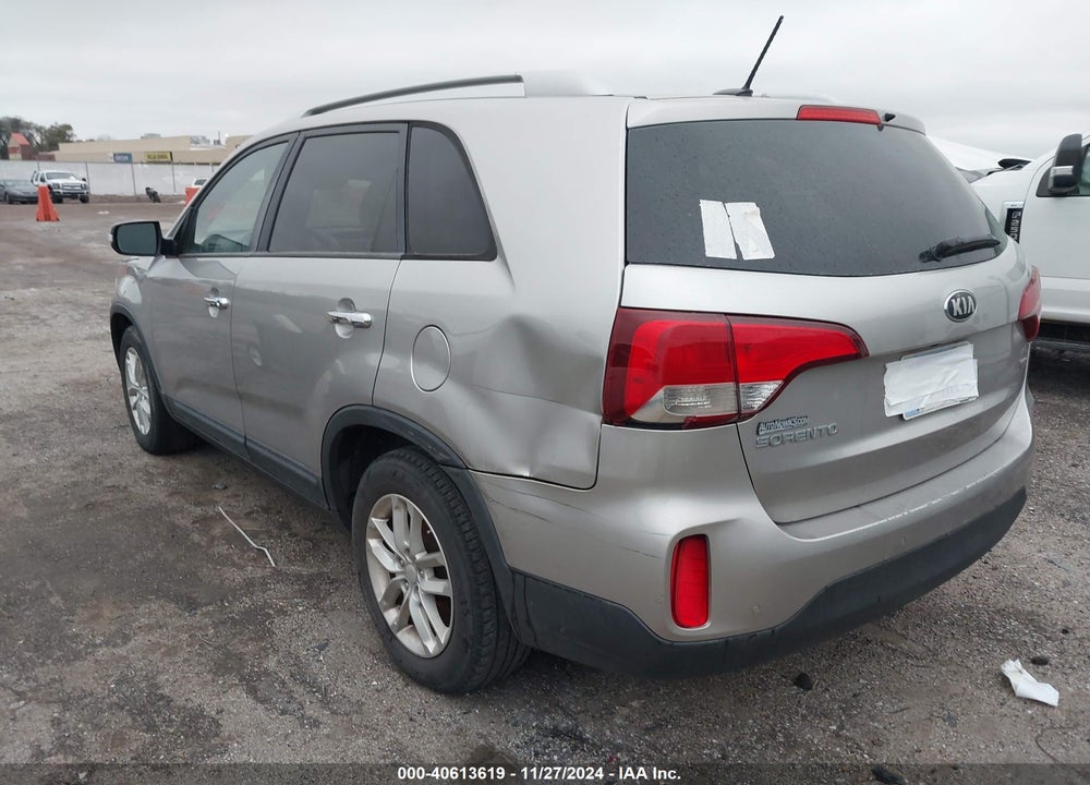 2014 KIA SORENTO LX VIN: 5XYKT3A65EG474144
