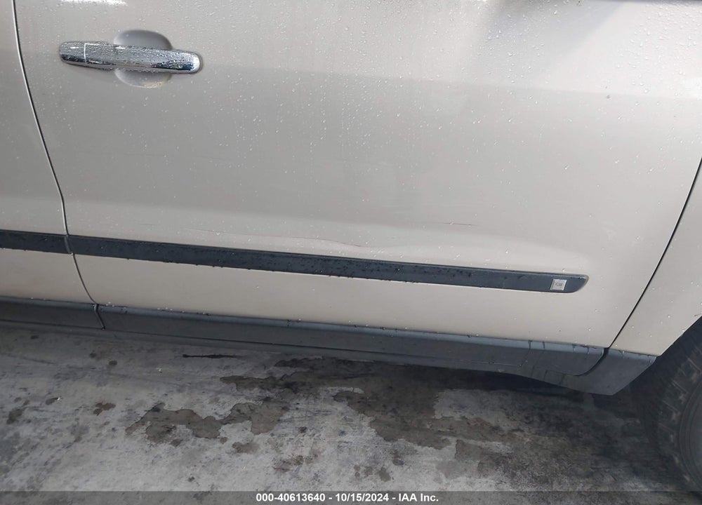 2007 SATURN OUTLOOK XE VIN: 5GZER137X7J165891