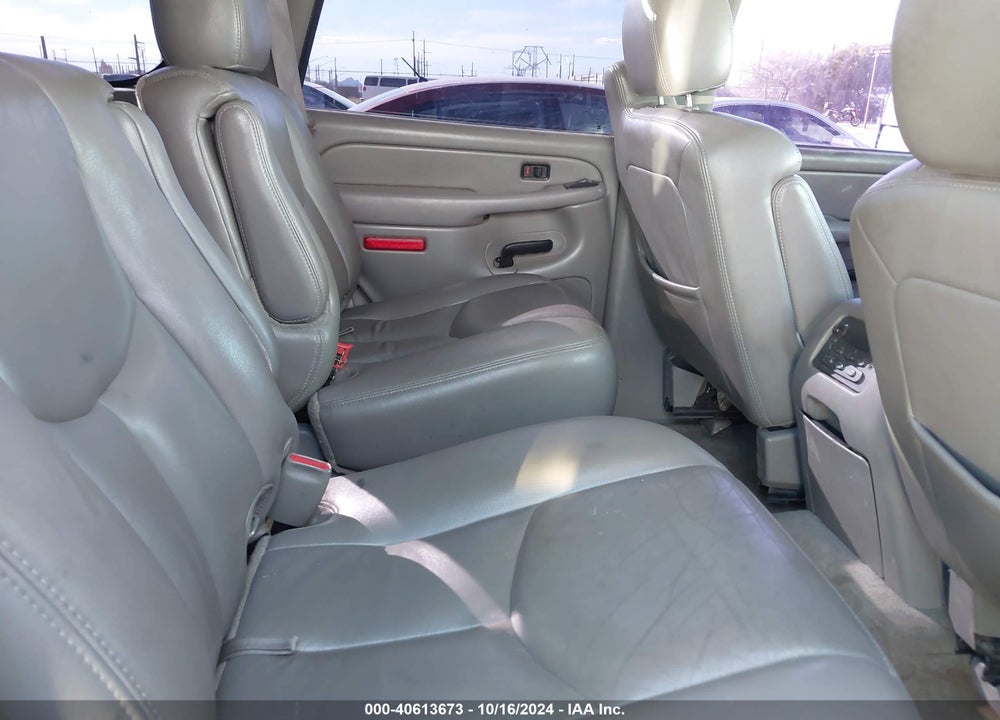 2005 CHEVROLET TAHOE Z71 VIN: 1GNEK13T95R275405