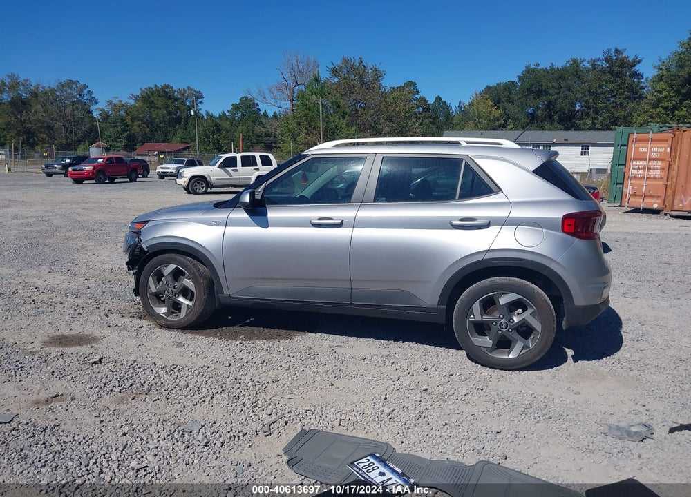 2023 HYUNDAI VENUE SEL VIN: KMHRC8A37PU254339