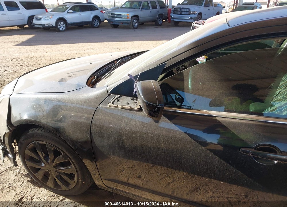 2011 FORD FUSION SE VIN: 3FAHP0HA2BR310008