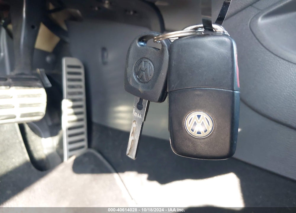 2009 VOLKSWAGEN GTI 2-DOOR VIN: WVWFV71K49W143693