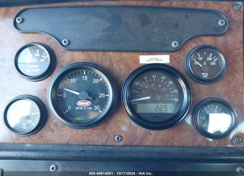 2002 PETERBILT 379 VIN: 1XP5D69X92N576445