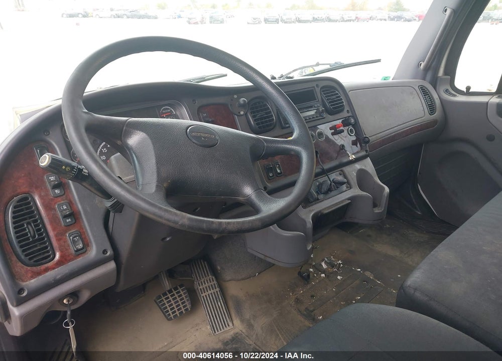 2016 FREIGHTLINER M2 106 MEDIUM DUTY VIN: 1FVACXDT2GHHD7529
