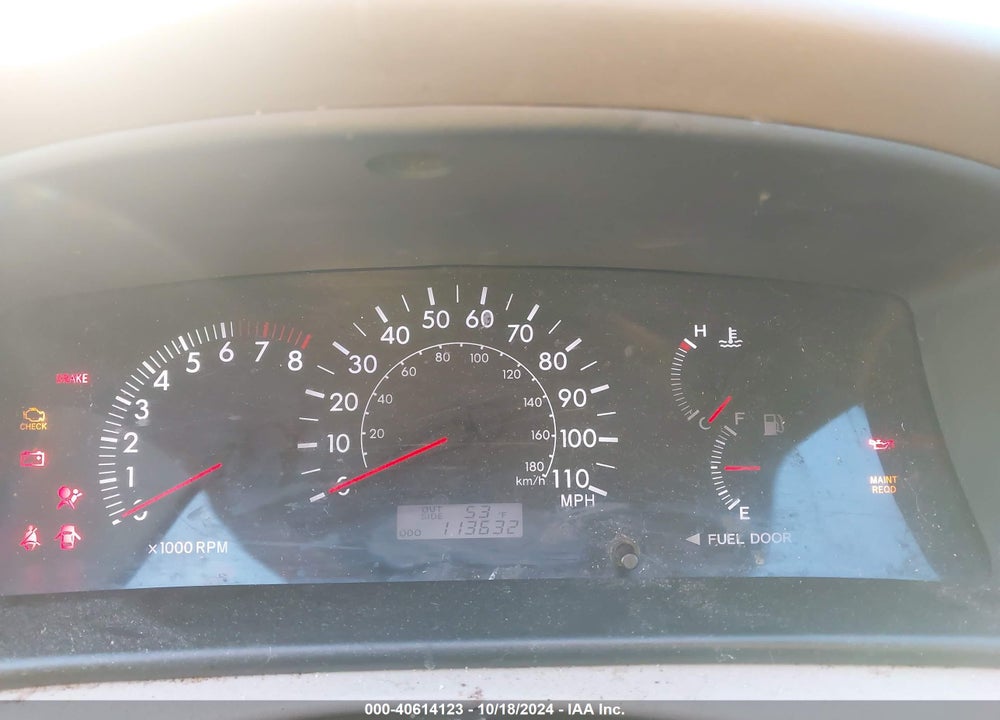 2005 TOYOTA COROLLA LE VIN: 2T1BR32E55C460826