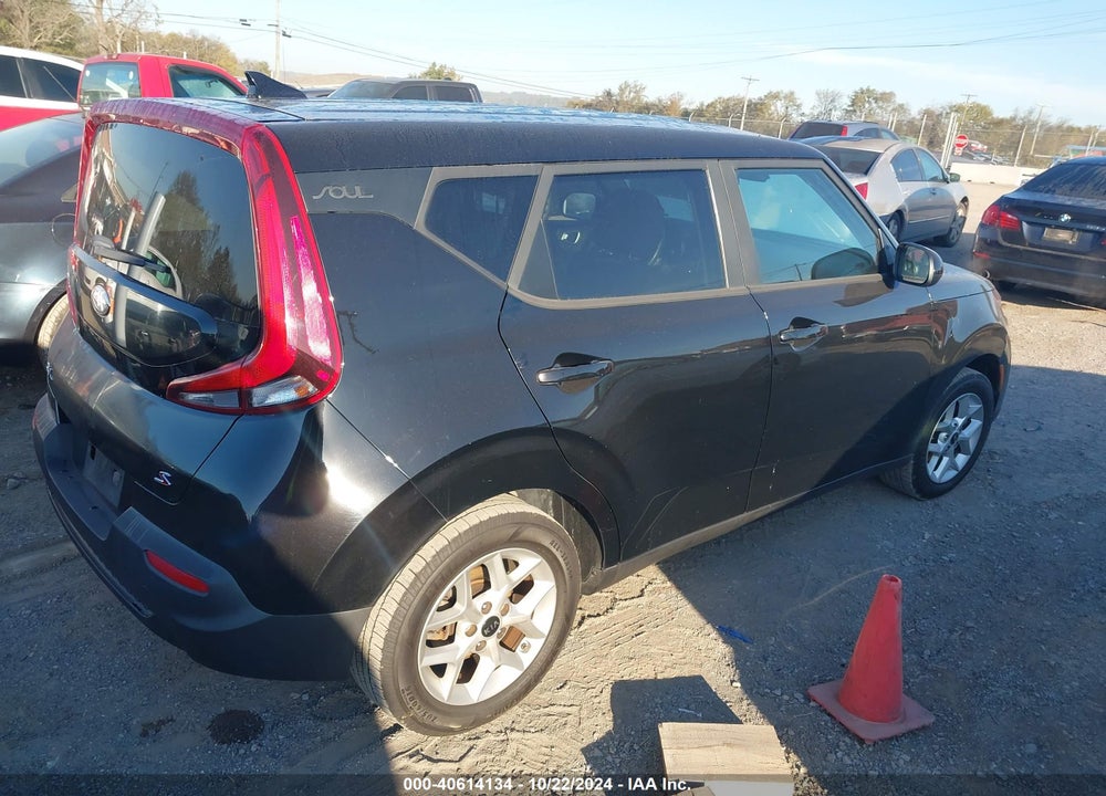 2020 KIA SOUL !/+/S VIN: KNDJ23AU7L7011526