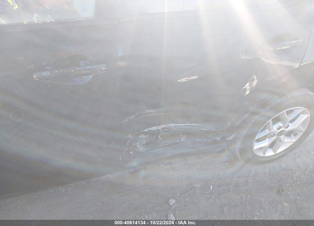 2020 KIA SOUL !/+/S VIN: KNDJ23AU7L7011526