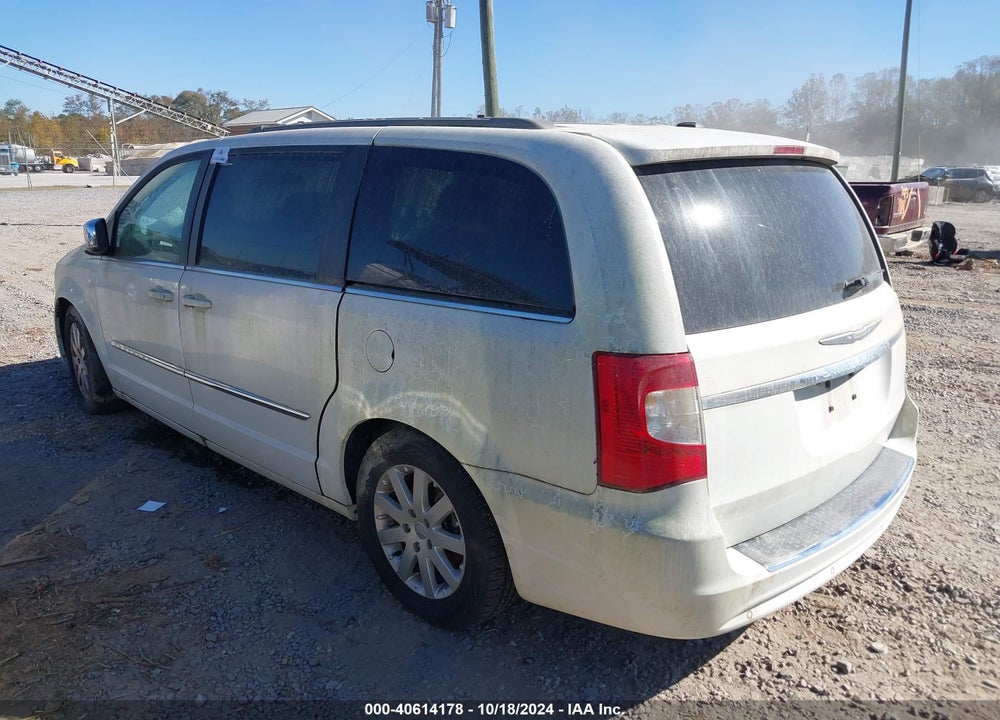 2011 CHRYSLER TOWN & COUNTRY TOURING-L VIN: 2A4RR8DG6BR785467