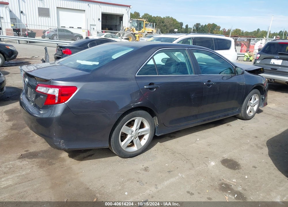2014 TOYOTA CAMRY SE VIN: 4T1BF1FK1EU735409