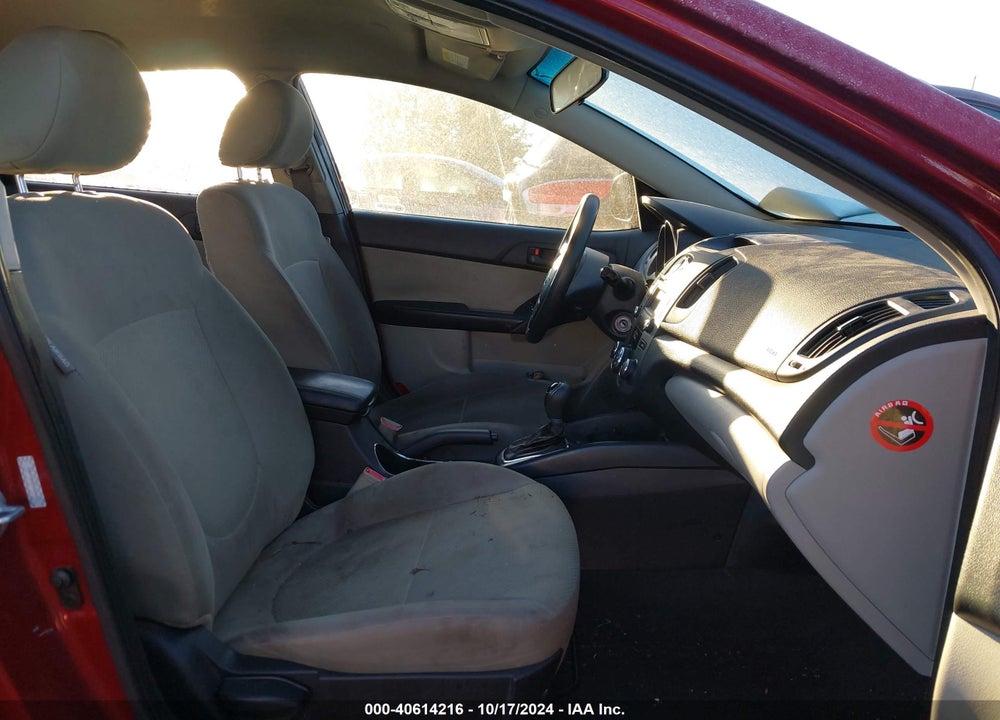 2012 KIA FORTE EX VIN: KNAFU4A27C5556011