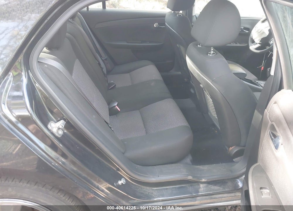 2011 CHEVROLET MALIBU VIN: 1G1ZC5E17BF379438