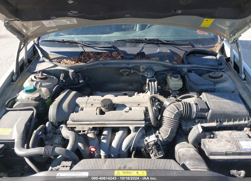 2000 VOLVO V70 SE VIN: YV1LW61J5Y2691414