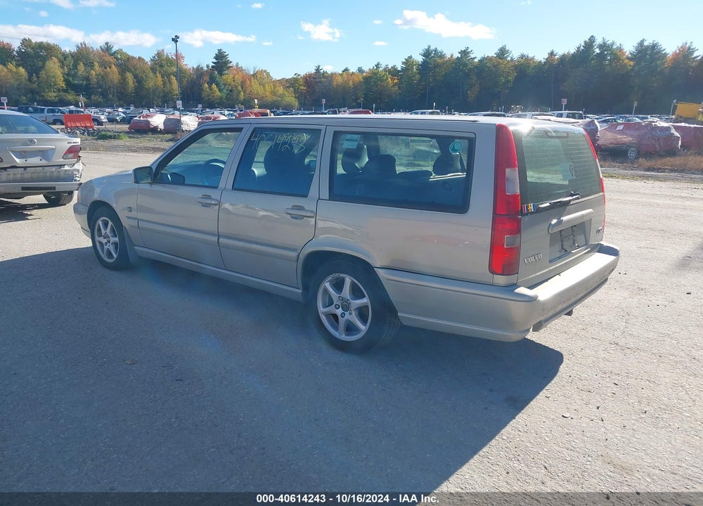 2000 VOLVO V70 SE VIN: YV1LW61J5Y2691414