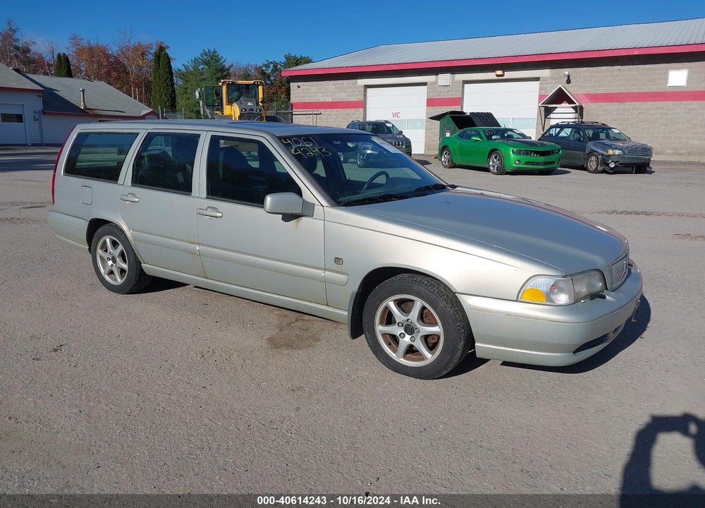 2000 VOLVO V70 SE VIN: YV1LW61J5Y2691414