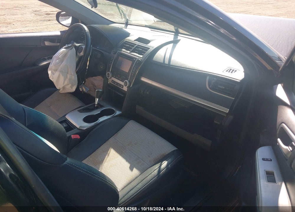 2014 TOYOTA CAMRY SE VIN: 4T1BF1FK1EU803370
