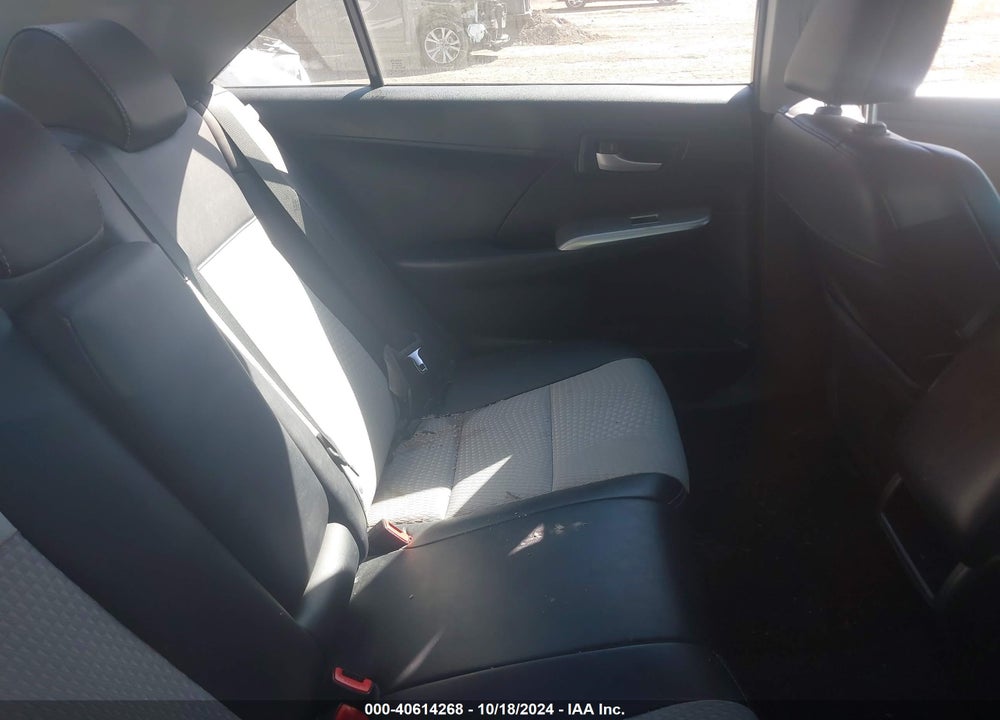 2014 TOYOTA CAMRY SE VIN: 4T1BF1FK1EU803370
