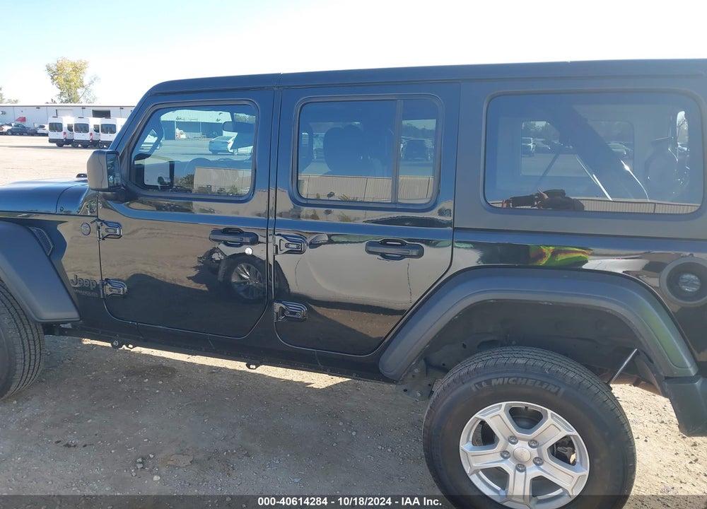 2022 JEEP WRANGLER UNLIMITED SPORT S 4X4 VIN: 1C4HJXDG4NW132991