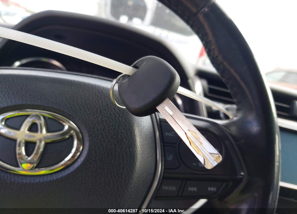 2020 TOYOTA CAMRY SE VIN: 4T1G11AK2LU316400