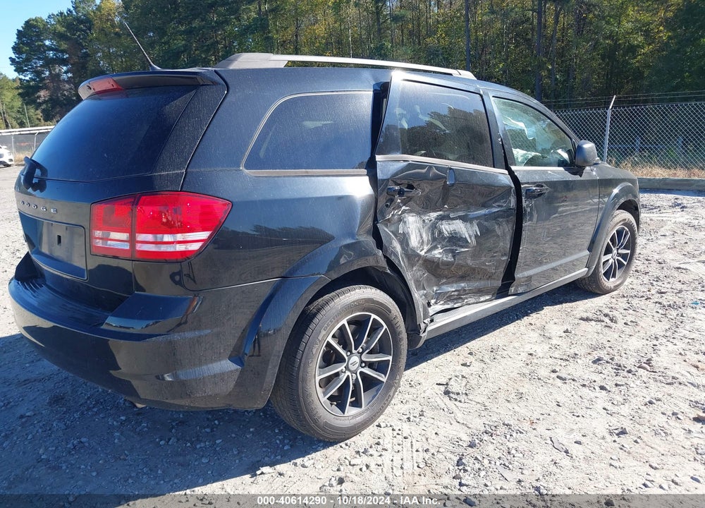 2018 DODGE JOURNEY SE VIN: 3C4PDCAB3JT171821