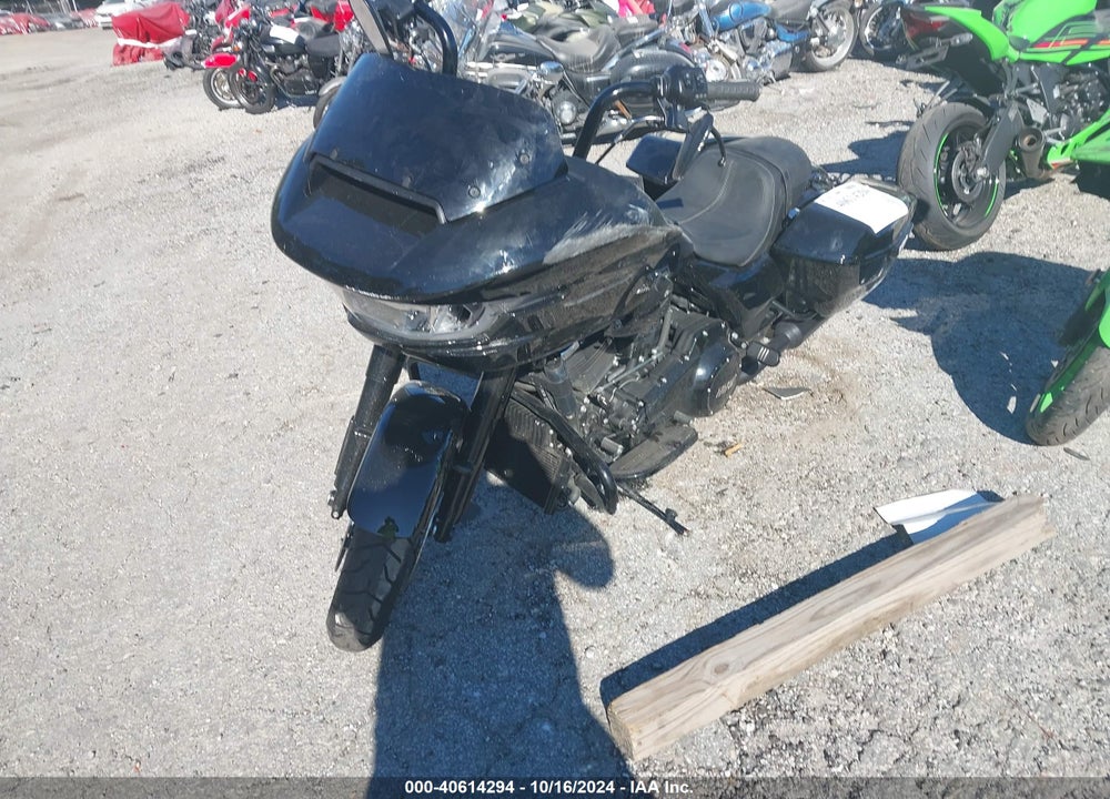 2024 HARLEY-DAVIDSON FLTRX VIN: 1HD1KH719RB610412