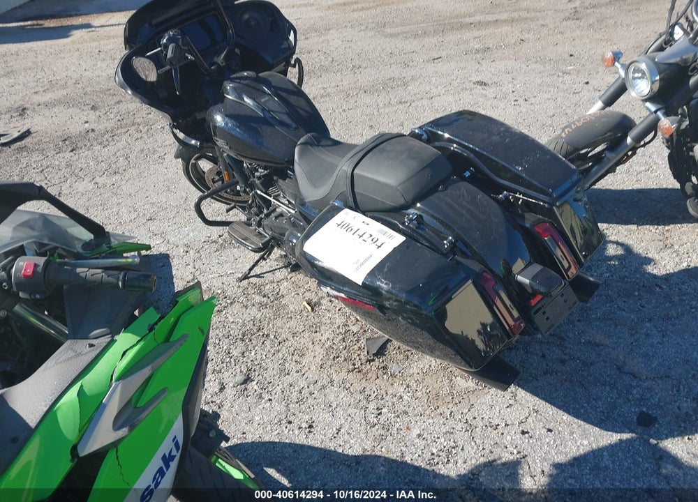 2024 HARLEY-DAVIDSON FLTRX VIN: 1HD1KH719RB610412
