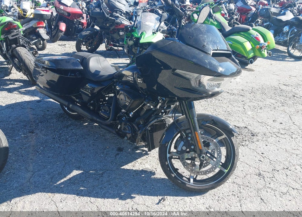 2024 HARLEY-DAVIDSON FLTRX VIN: 1HD1KH719RB610412