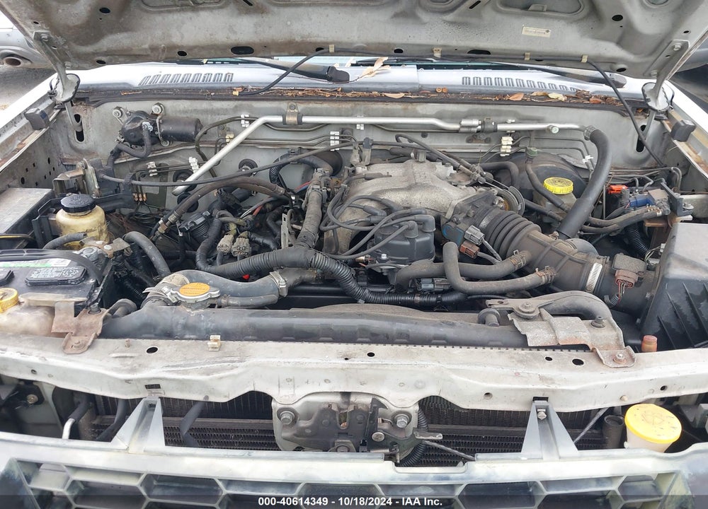2002 NISSAN XTERRA XE VIN: 5N1ED28T22C523957