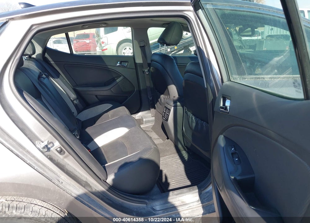 2012 KIA OPTIMA SX VIN: 5XXGR4A63CG010152