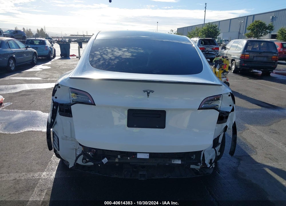 2020 TESLA MODEL Y VIN: 5YJYGDEF3LF023104