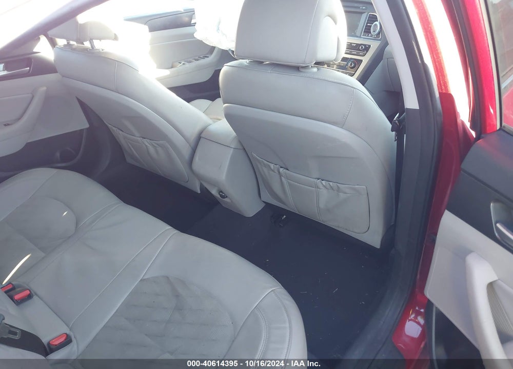 2017 HYUNDAI SONATA SPORT VIN: 5NPE34AF7HH562211