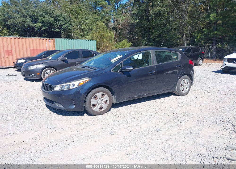 2017 KIA FORTE LX VIN: KNAFK5A82H5685832