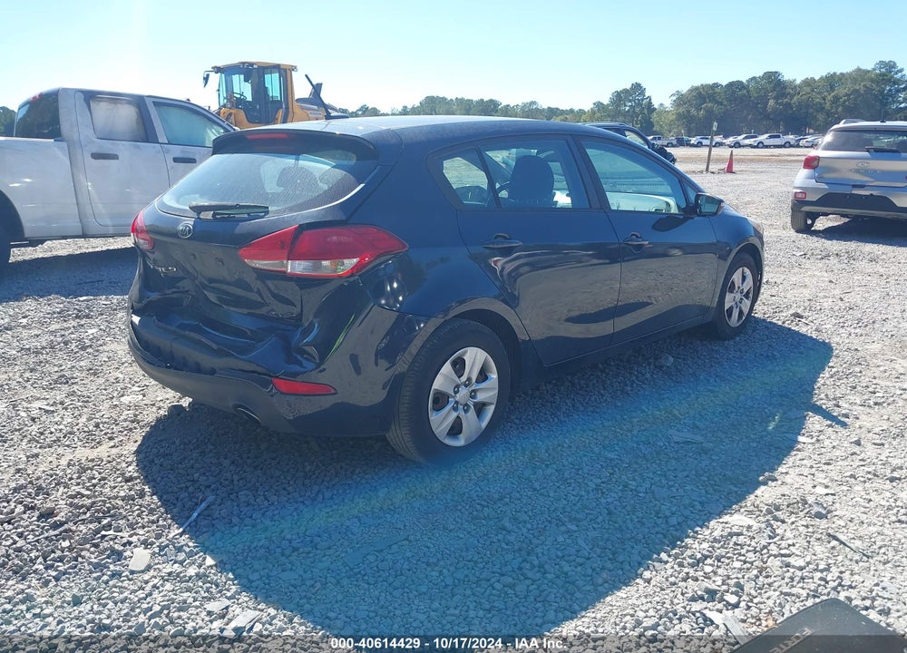 2017 KIA FORTE LX VIN: KNAFK5A82H5685832