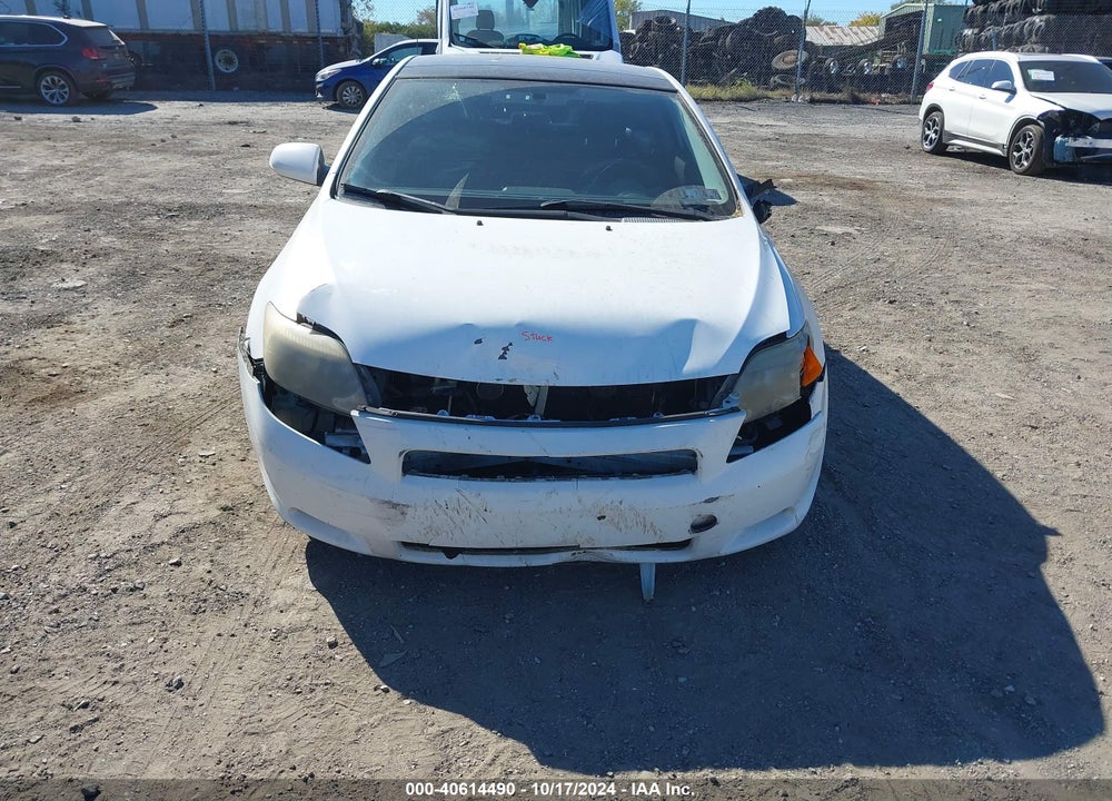 2005 SCION TC VIN: JTKDE167550048932