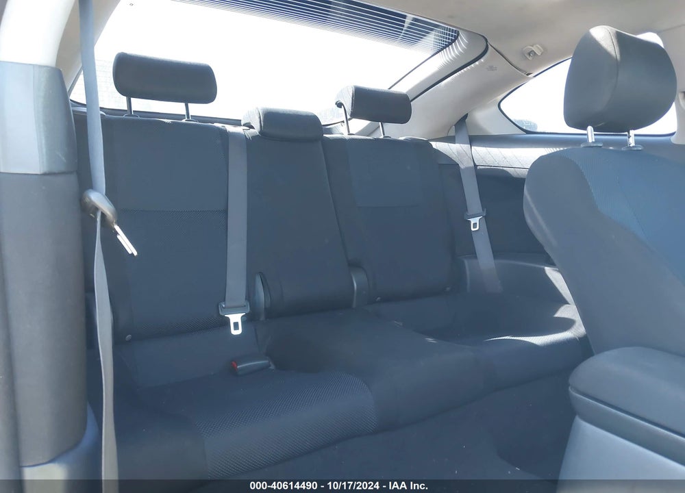 2005 SCION TC VIN: JTKDE167550048932