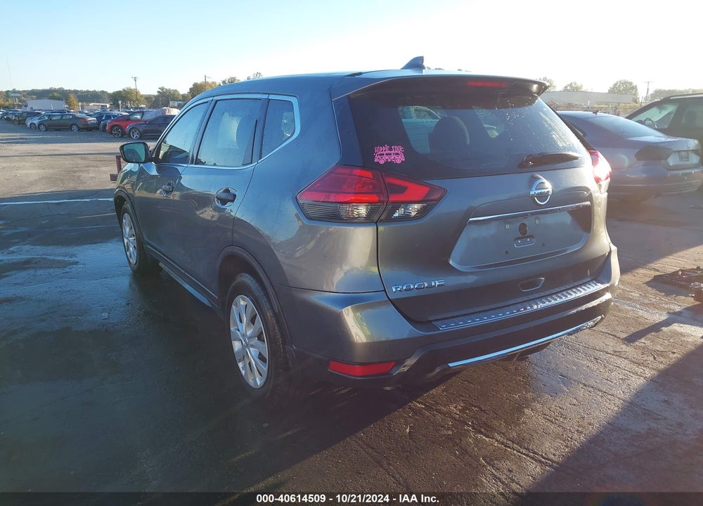 2017 NISSAN ROGUE S VIN: 5N1AT2MT4HC894957