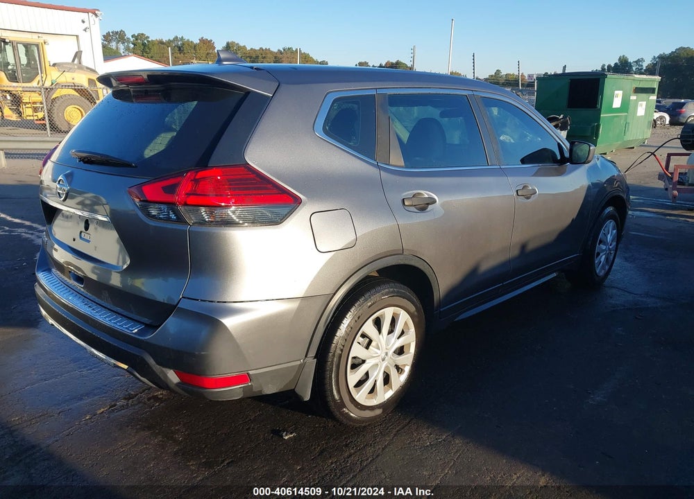 2017 NISSAN ROGUE S VIN: 5N1AT2MT4HC894957