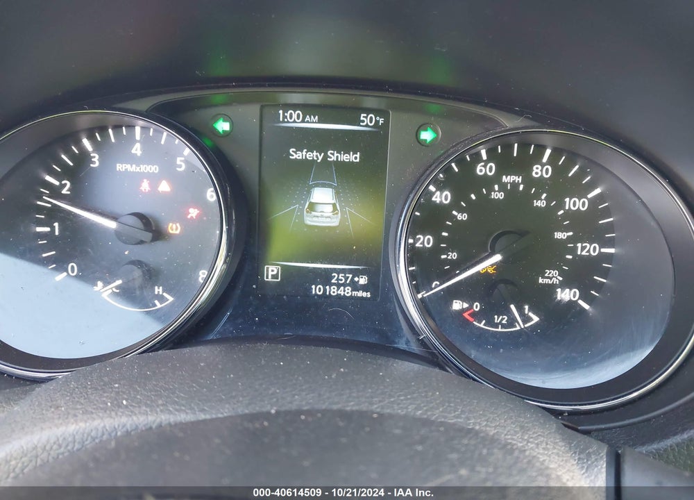 2017 NISSAN ROGUE S VIN: 5N1AT2MT4HC894957