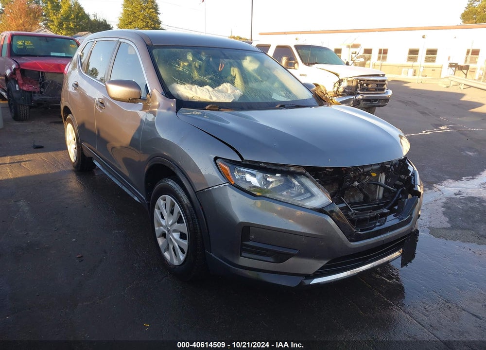 2017 NISSAN ROGUE S VIN: 5N1AT2MT4HC894957