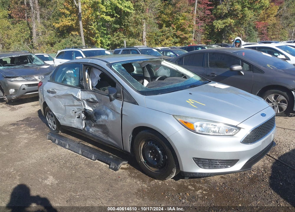 2016 FORD FOCUS S VIN: 1FADP3E26GL377150