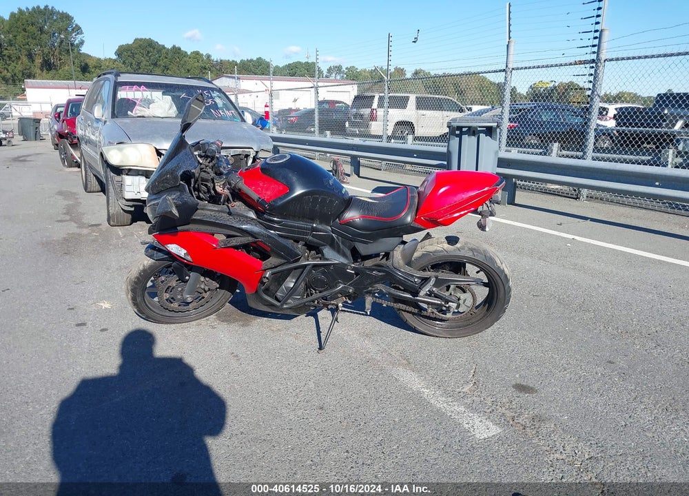 2014 KAWASAKI EX650 E VIN: JKAEXEE10EDA16468