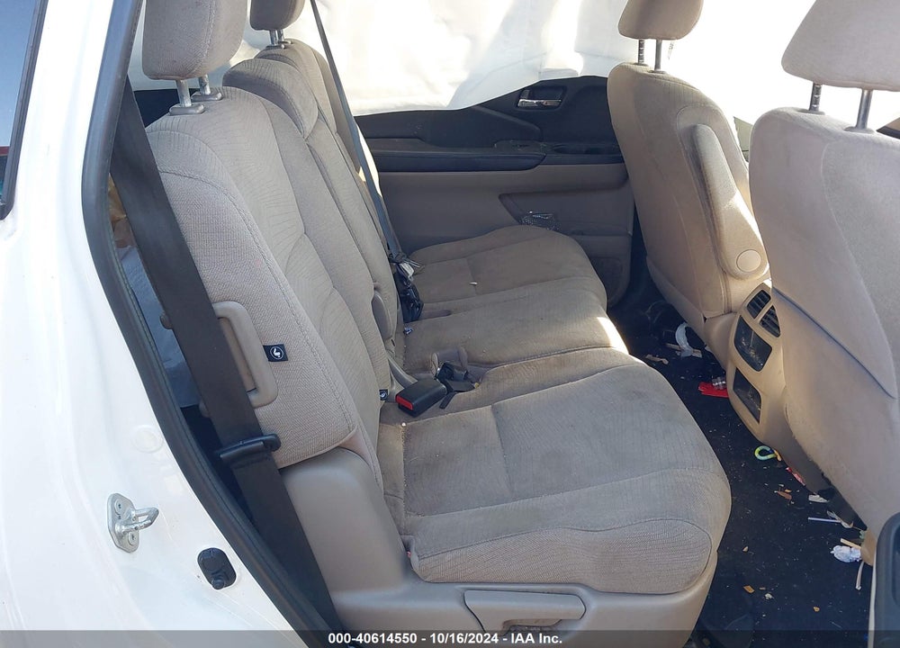 2018 HONDA PILOT LX VIN: 5FNYF5H16JB031722