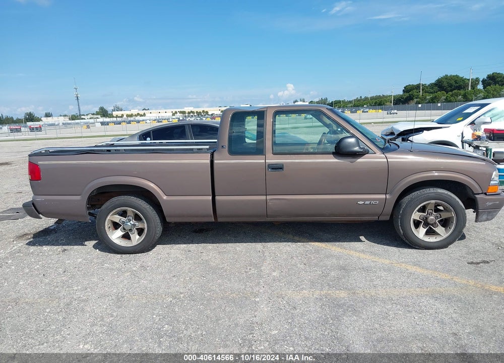 1998 CHEVROLET S-10 LS FLEETSIDE VIN: 1GCCS19X7W8182691
